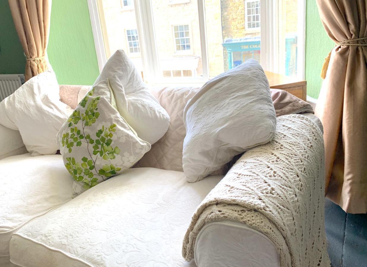 Spacious Georgian Apartment, Central Barnard Castle. Екстериор снимка